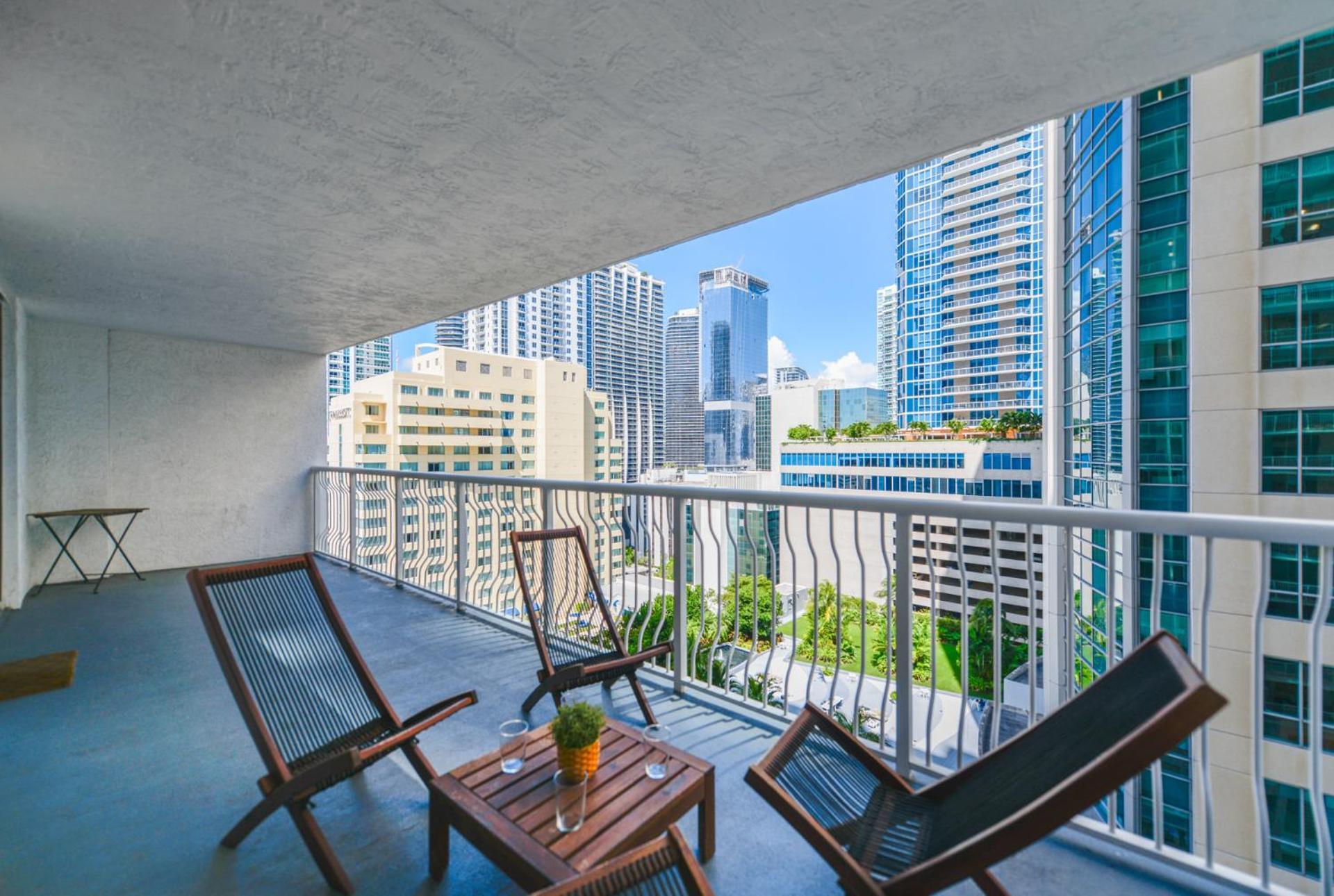 Wonderful Condo In The Heart Of Brickell With Pool Miami Kültér fotó
